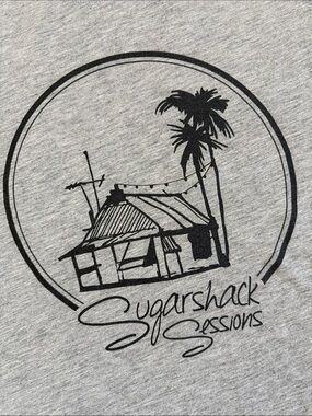 Sugarshack Sessions Women’s Grey Graphic Merch Tee Shirt Top